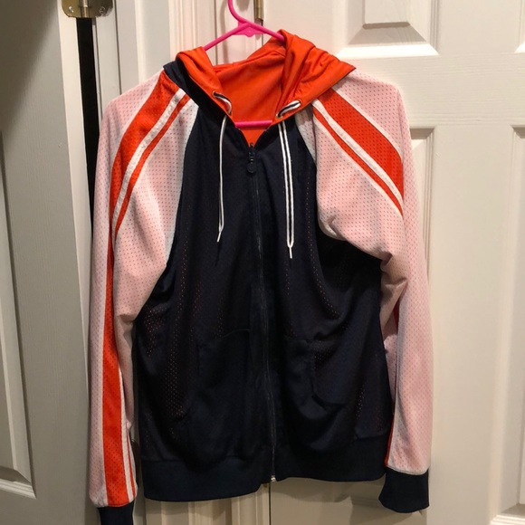 Nike Jackets & Blazers - Women’s Nike Reverisible Hoodie jacket size XL